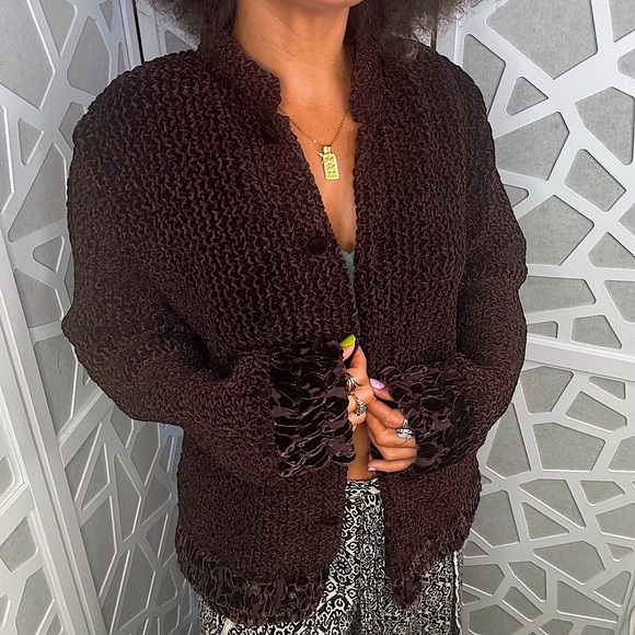 {Silkland} VTG Chocolate Brown Crinkle Knit Cardigan Jacket, Velvet Floral Trim - Picture 2 of 12